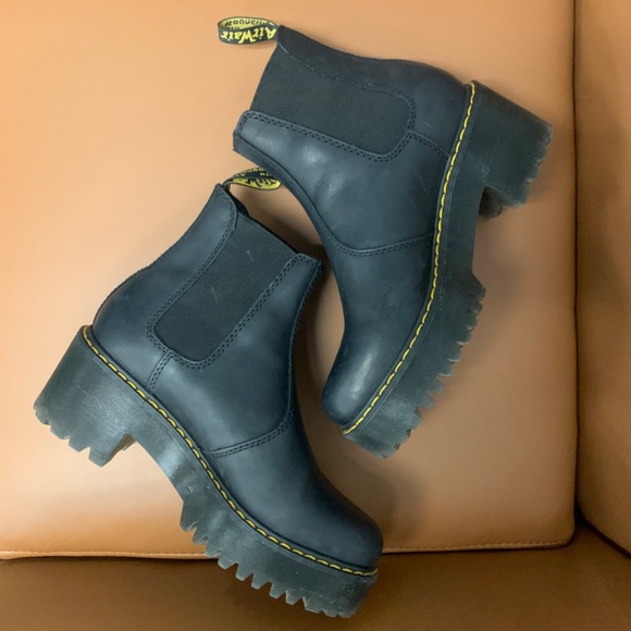 Dr Martens - Picture 2 of 3